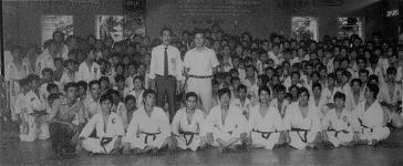 duc-dang-taekwondo-hwa-rang-kwan-martial-arts-academy-1971